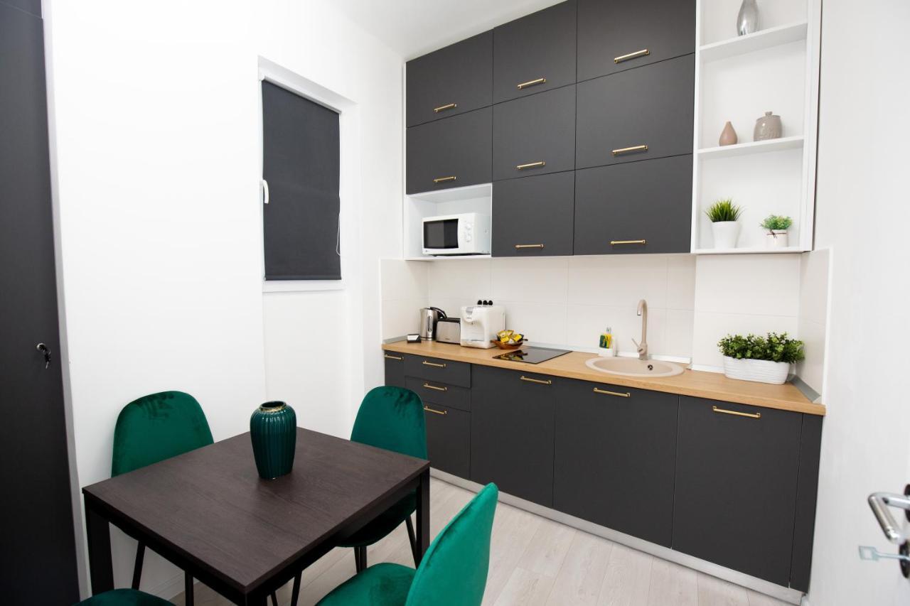 Metropole Apartments Old Center บูคาเรสต์ ภายนอก รูปภาพ